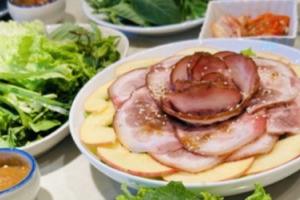 3 không khi ăn thịt chân giò