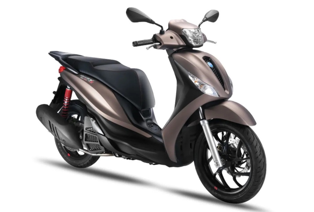 Piaggio tung bản cập nhật cho xe tay ga ăn khách, bình xăng 7 lít, đẹp 'lu mờ' Honda SH