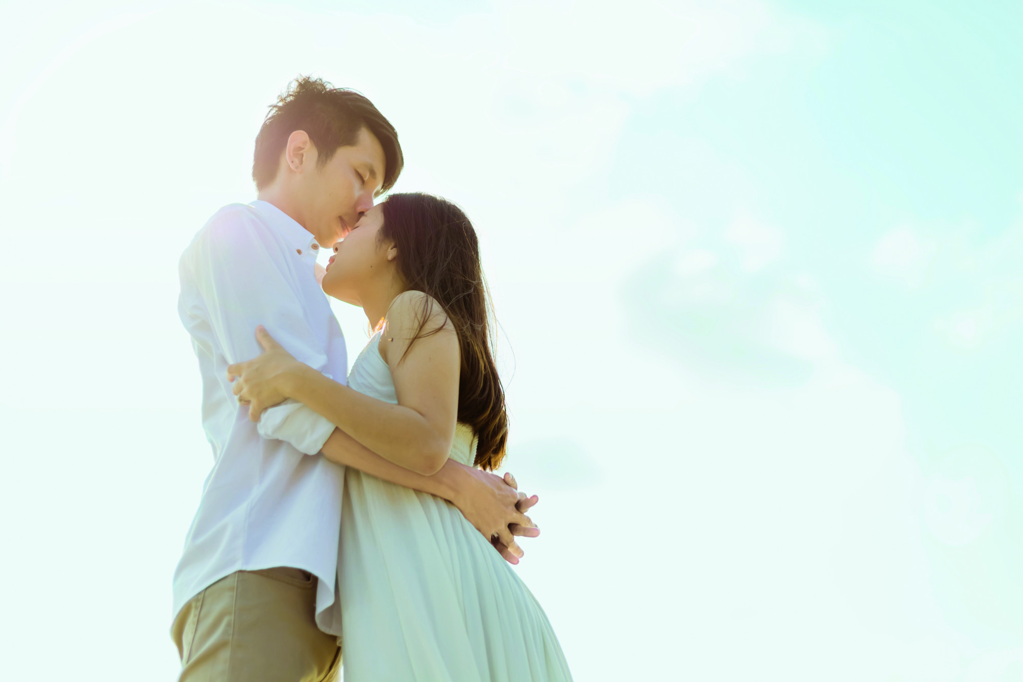  Truyện ngắn - Ngày gió về Truyện ngắn - Ngày gió về