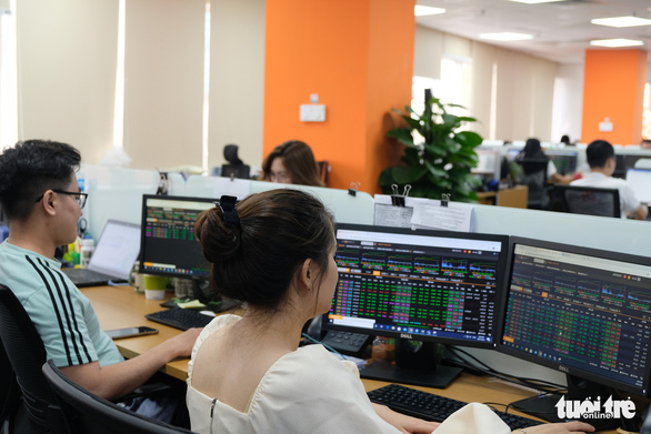 Chứng khoán vừa có tuần tăng kỷ lục từ 2009, cơ hội nào cho nhà đầu tư?
