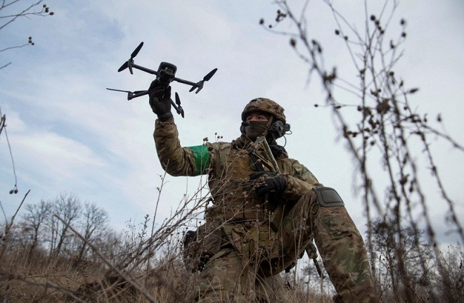 Nga tiêu diệt 11 UAV tấn công Crưm, giao tranh bùng nổ ở miền đông Ukraine