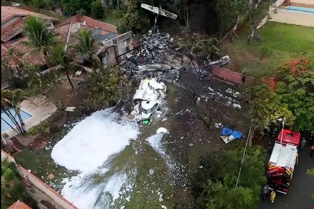 Brazil: Toàn bộ 61 người trên máy bay bị rơi có thể đã thiệt mạng