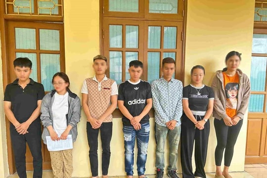 Tìm người yêu trên mạng, 29 nam thanh niên bị lừa